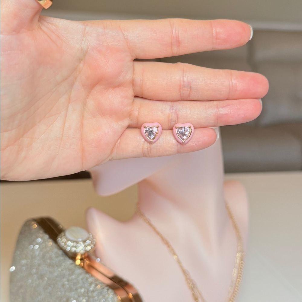 Heart-Shaped Pink and Gold Stud Earrings - Picture 7 of 8